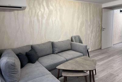 Apartament cu 2 camere decomandat în Tractorul - 3