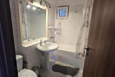 Apartament cu 3 camere de inchiriat  Bdul Grivitei Brasov - 10