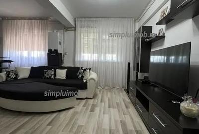 Apartament cu 3 camere semidecomandat în Colentina