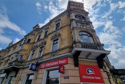 Apartament cu 2 camere semidecomandat, mobilat în Centrul Istoric