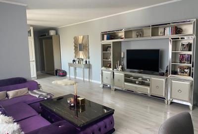 Apartament cu 2 camere decomandat în Pipera