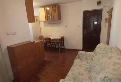 Apartament cu 2 camere decomandat în Central - 2