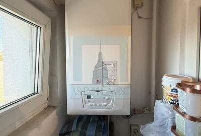 Apartament cu 3 camere decomandat în Florilor - 12