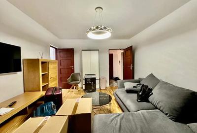 Apartament cu 2 camere decomandat în Cornișa - 2