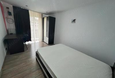 Casă cu 6 camere cu Teren 200 Mp în Intim - 11