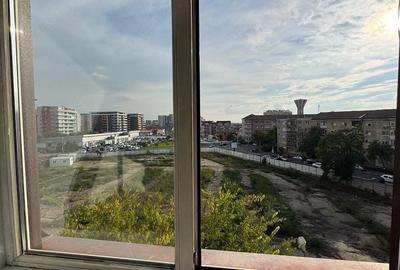 Garsonieră decomandată în Central - 2