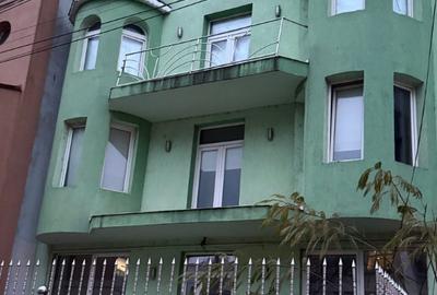 Spatiu comercial de inchiriat bussiness 100mp2 ultracentral - 1