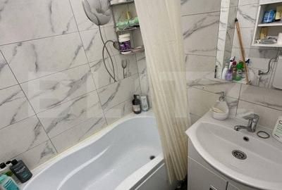 Apartament de vanzare, cu 2 camere, 38 mp, zona Dacia - 15