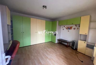 Casă individuală cu 6 camere cu Canalizare în Griviței - 16