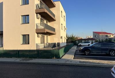 Apartament cu 3 camere în Orizont