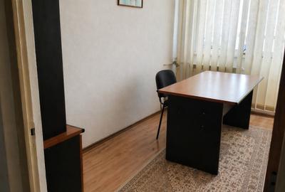 Apartament cu 3 camere semidecomandat în Cotroceni - 7