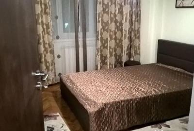 Apartament cu 3 camere decomandat în Libertății - 11