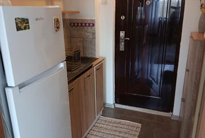 Garsonieră decomandată în Exterior Vest - 2