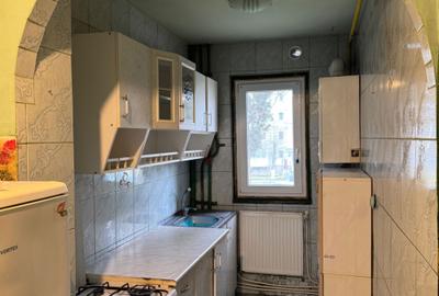 Apartament cu 3 camere semidecomandat în Central - 7