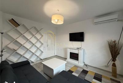 Apartament cu 2 camere decomandat în Miroslava