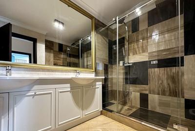 Luxury 4-Bedroom Triplex with Floating Terrace & Panoramic Views - 17