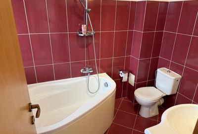 Apartament cu 3 camere decomandat în 1 Mai - 24