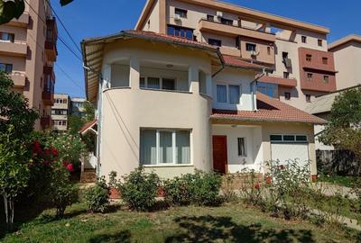 Oferta de inchiriat vila Pitesti - 1