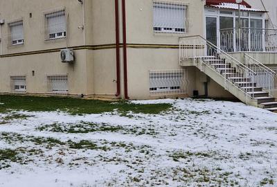 Casă cu 6 camere cu Canalizare în Central - 10