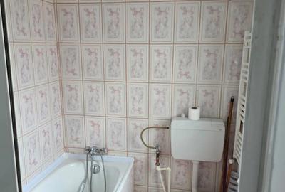 Inchiriez Garsoniera - 2