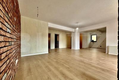 Apartament 4 camere 2 bai, 120mp, terasa 70mp, etaj intermed - 3