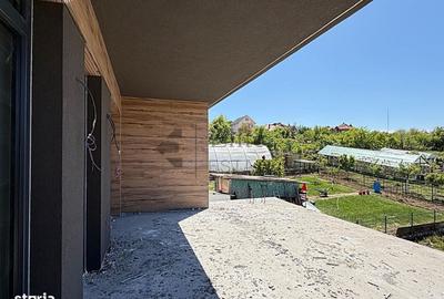 Casă cu 4 camere în Spitalul Județean - 16