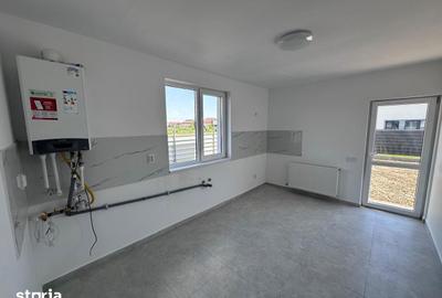 Casă cu 3 camere cu Teren 260 Mp în Clinceni - 7