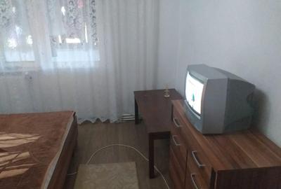 Apartament cu 3 camere, mobilat în Central - 6