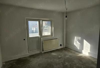 APARTAMENT 3 CAMERE TRAFIC GREU-NASUD