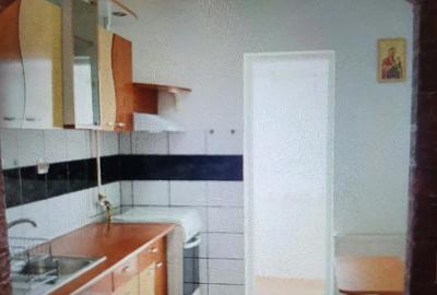 Apartament cu 2 camere decomandat în Ostroveni - 3