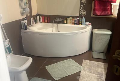 Casă cu 4 camere cu Teren 175 Mp în Sud - 9