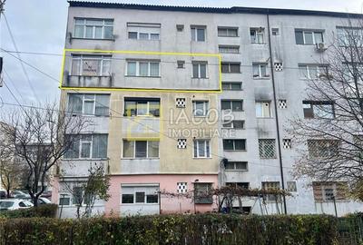 Apartament 2 camere, str. Milcov nr 122, etaj 3 - 16