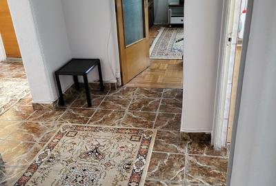 Apartament cu 3 camere, mobilat în Central - 9
