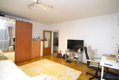 Garsonieră decomandată în Unirii - 12