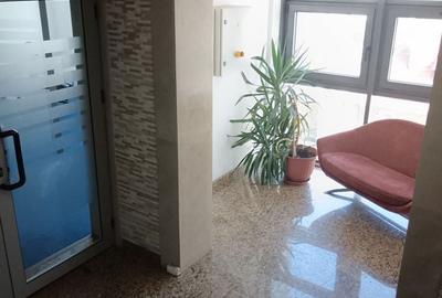 Spațiu comercial, de 240 mp, în Ultracentral - 10
