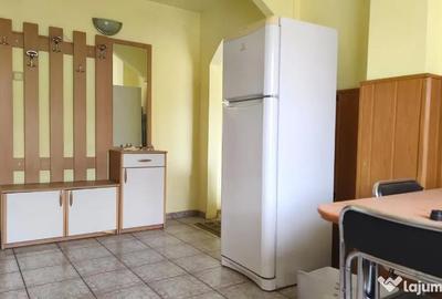 Apartament cu 4 camere semidecomandat în Gojdu - 2