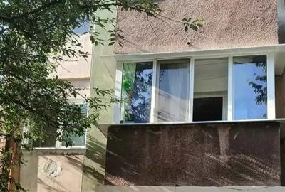 Apartament de vanzare - 1