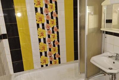 Apartament cu 2 camere semidecomandat în Olteniței