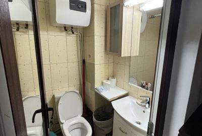 Vanzare Garsoniera Podul Ros - 1