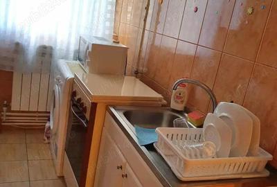 Particular, inchiriez apartament doua camere zona City Mall - 1