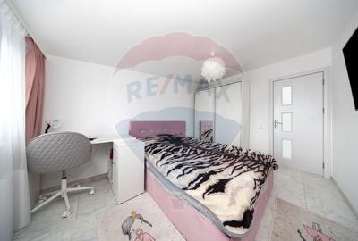 Casă cu 4 camere cu Teren 250 Mp în Vest - 18