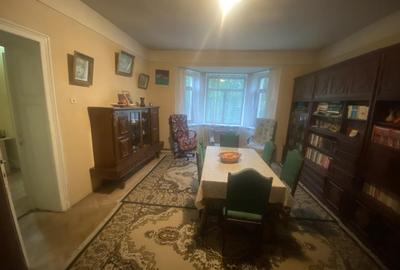 Apartament in vila zona Bulevardul Castanilor, suprafata utila 102 mp, 4 camere. - 2