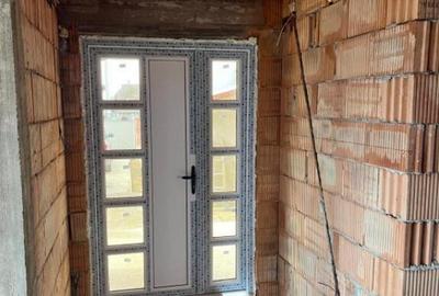 Casa la rosu, 300 mp, 31 ari de teren, Maneuti-Fratautii Vec - 6