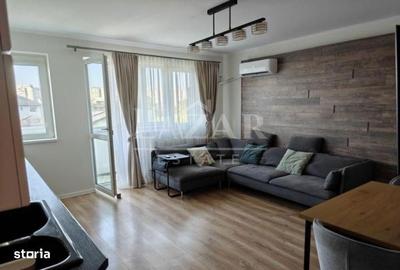 Apartament cu 3 camere semidecomandat în Sălăjan