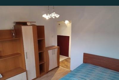 Apartament cu 2 camere decomandat în Nufărul - 3