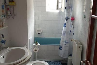 Apartament cu 3 camere decomandat în Conțești - 6