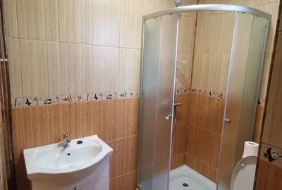 Casă cu 4 camere cu Teren 100 Mp în Semicentral - 4