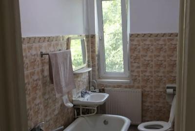 Garsonieră decomandată în Central - 1