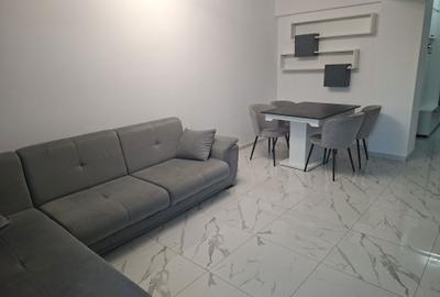 Apartament cu 3 camere decomandat în Exterior Vest - 2