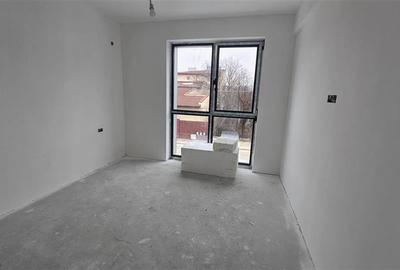 Casă individuală cu 3 camere cu Canalizare în Central - 4